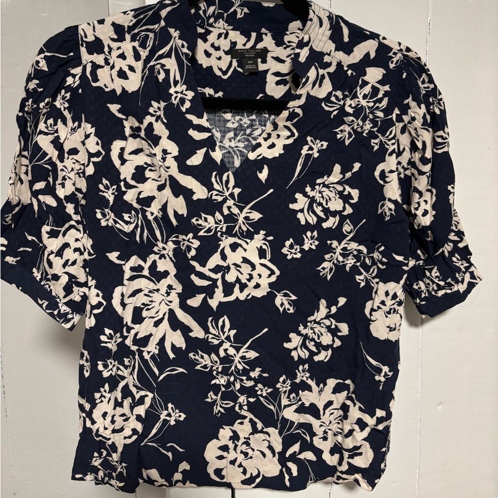 Ann Taylor Blouse